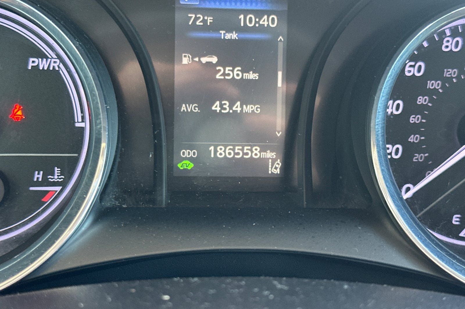 2019 Toyota Camry Hybrid LE