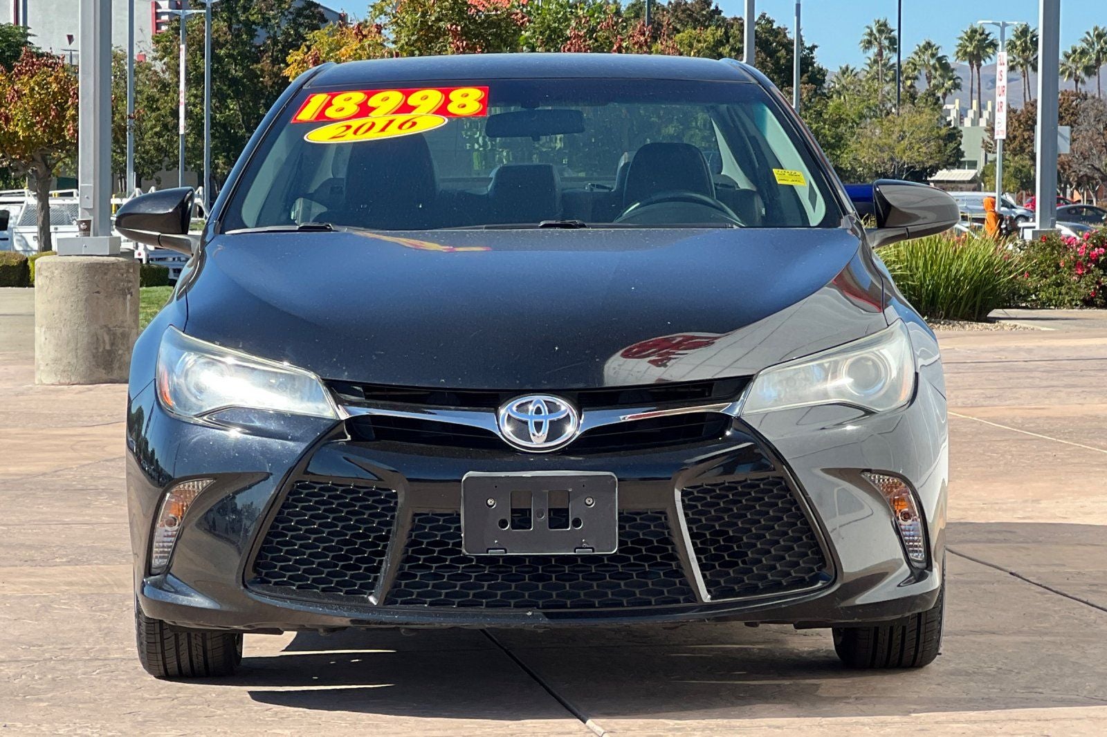 2016 Toyota Camry SE