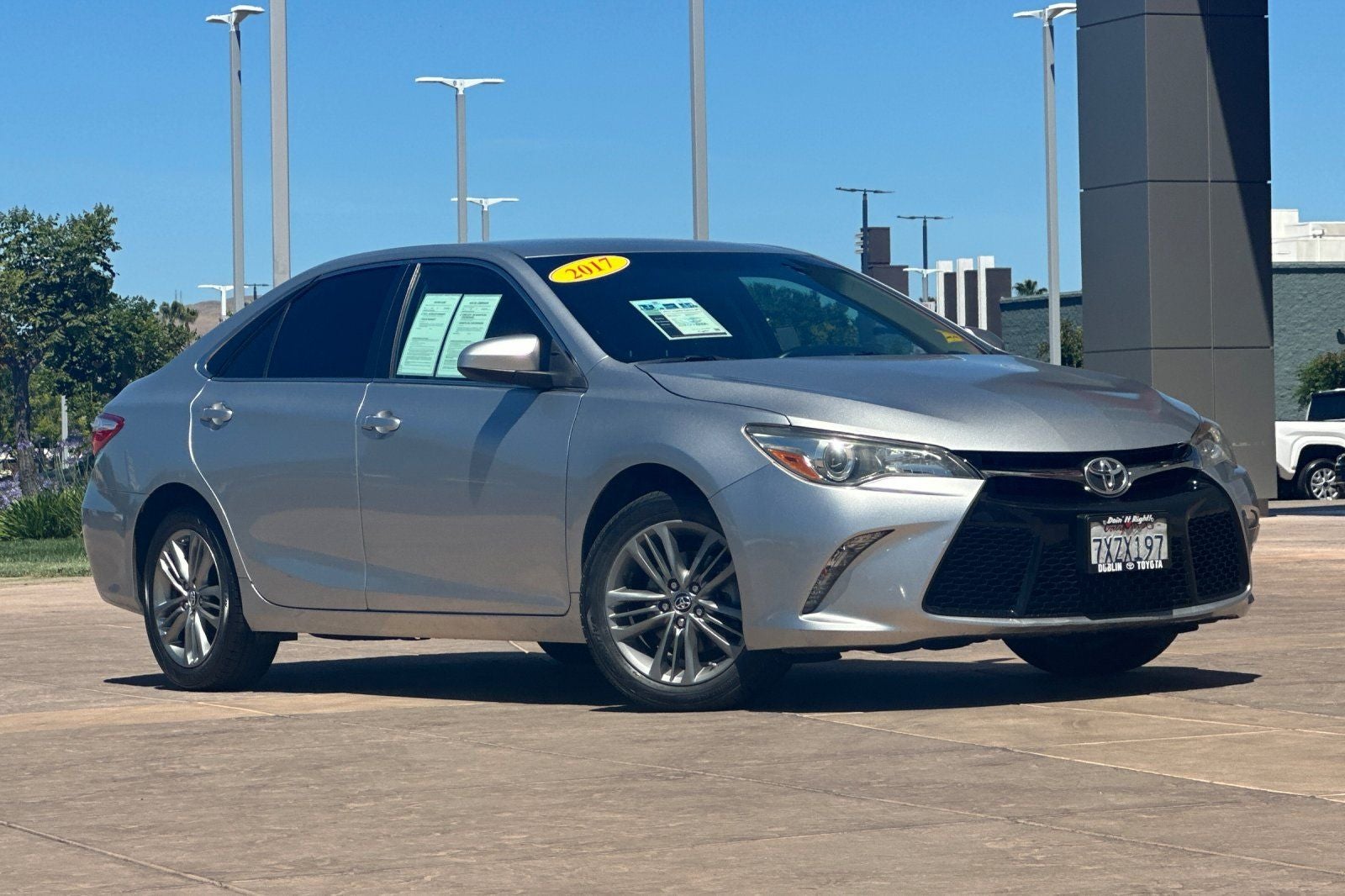 Used 2017 Toyota Camry SE with VIN 4T1BF1FK3HU394535 for sale in Dublin, CA