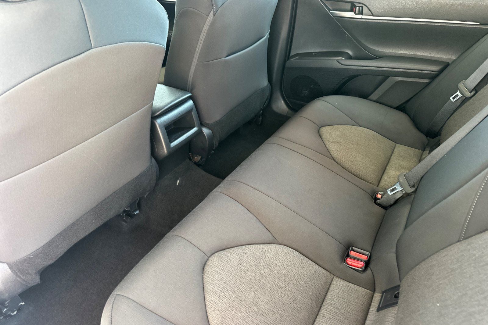 2023 Toyota Camry Hybrid LE