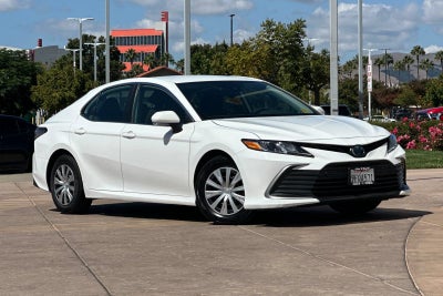 2023 Toyota Camry Hybrid LE