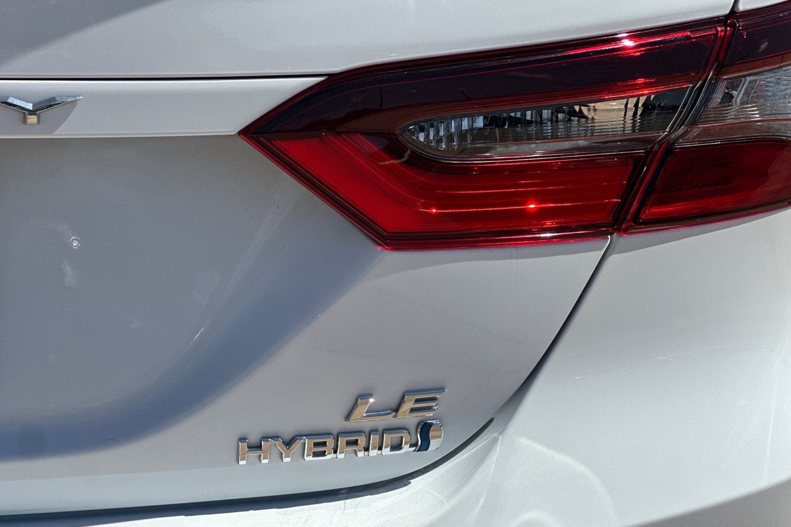 2023 Toyota Camry Hybrid LE