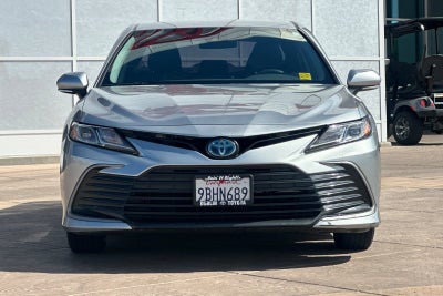 2022 Toyota Camry Hybrid LE
