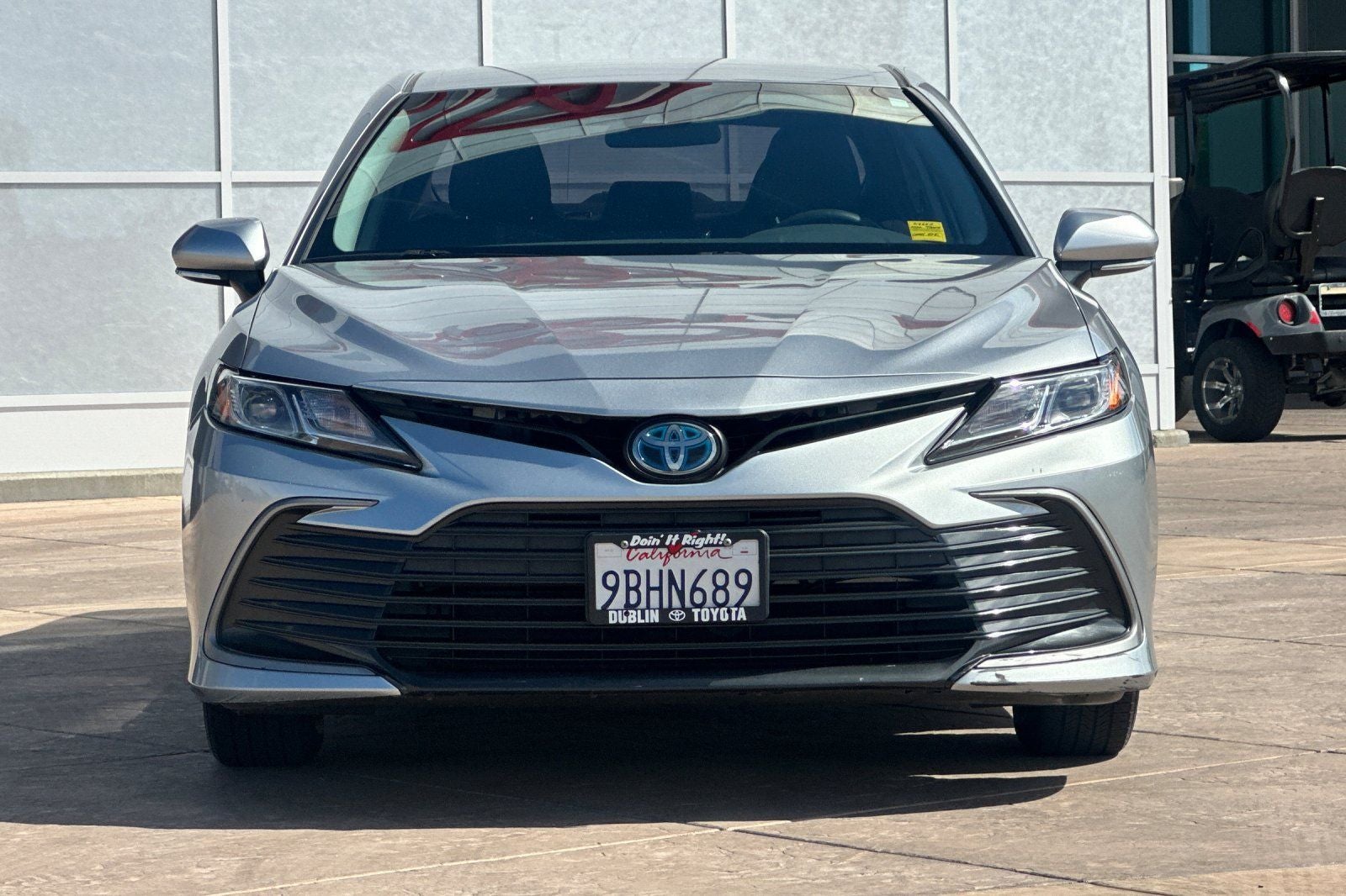 2022 Toyota Camry Hybrid LE