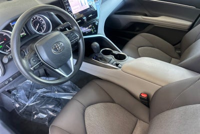 2022 Toyota Camry Hybrid LE