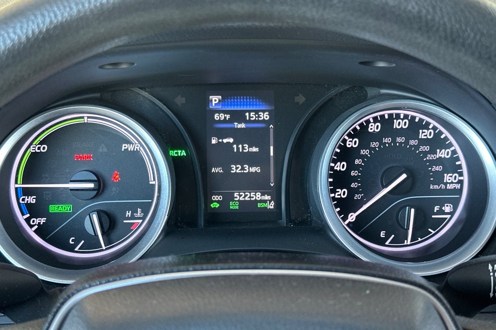 2022 Toyota Camry Hybrid LE