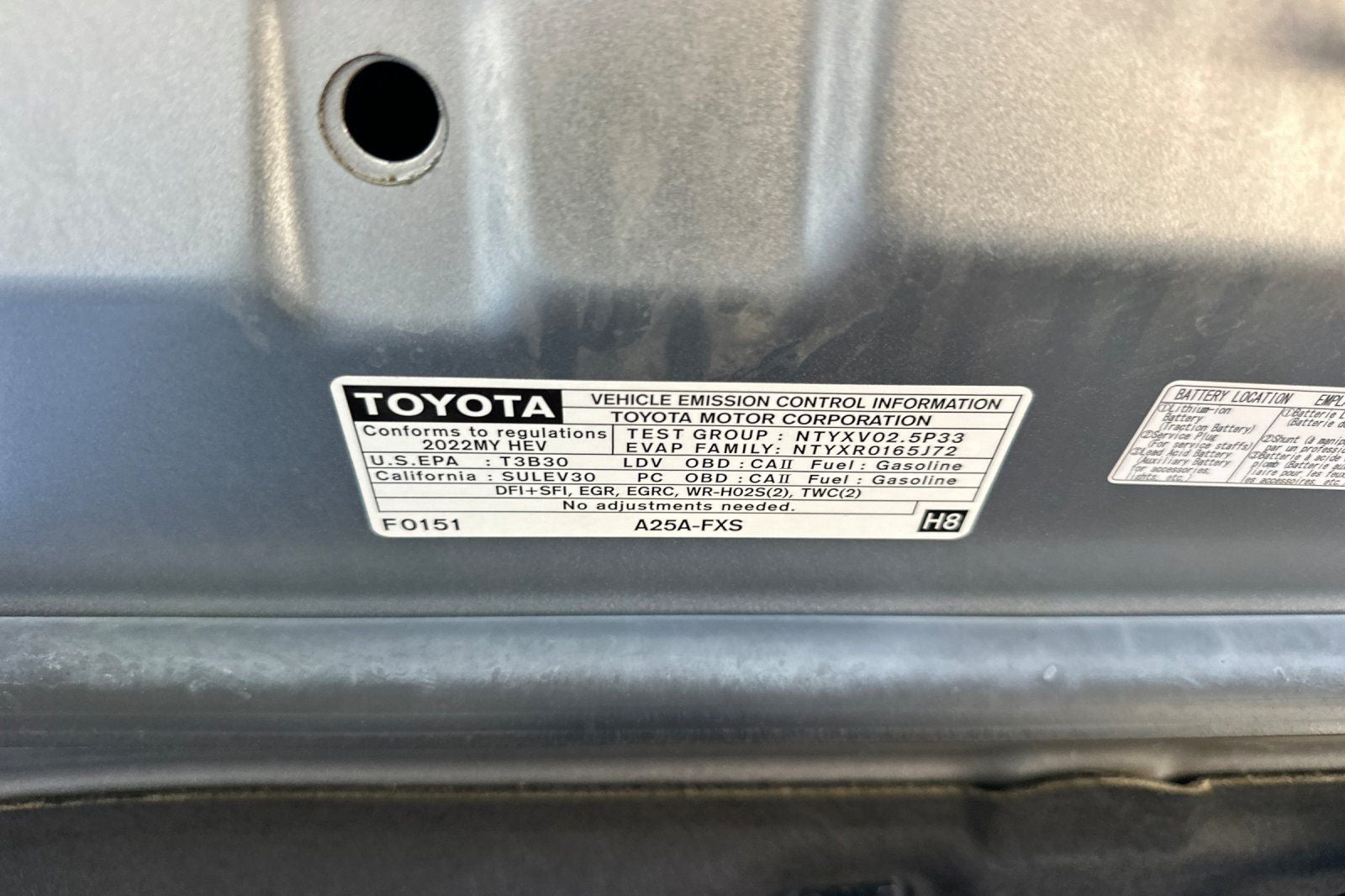 2022 Toyota Camry Hybrid LE