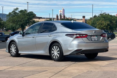 2022 Toyota Camry Hybrid LE