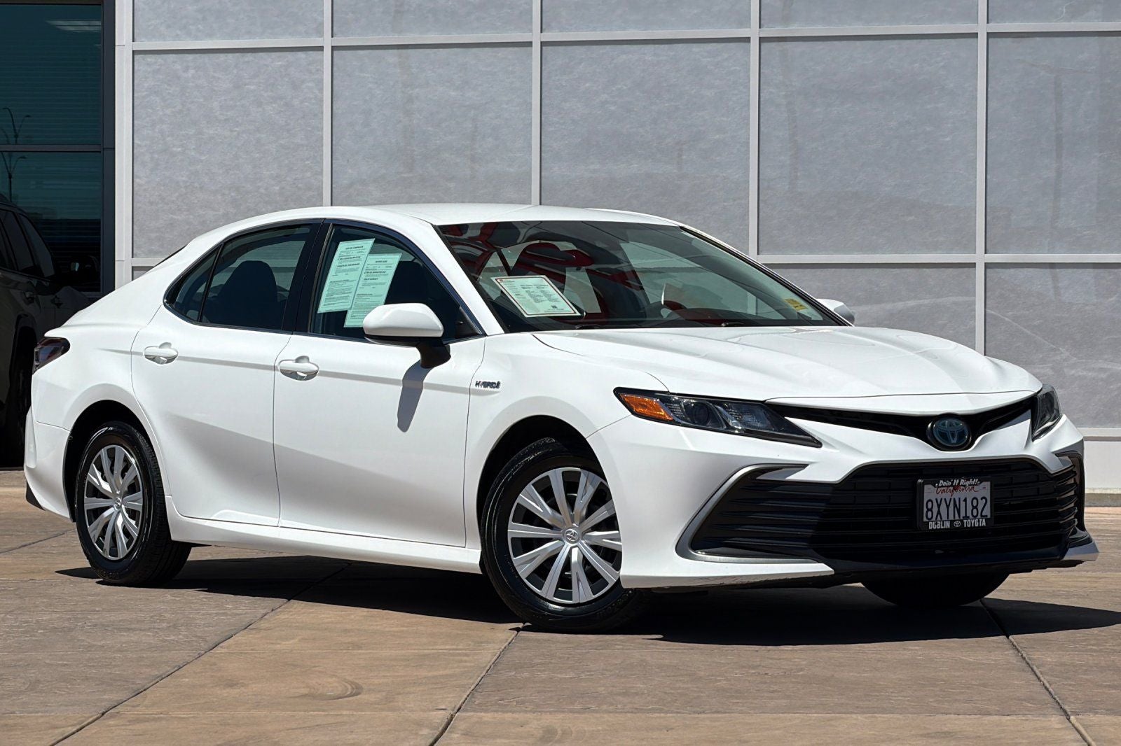 2021 Toyota Camry Hybrid LE