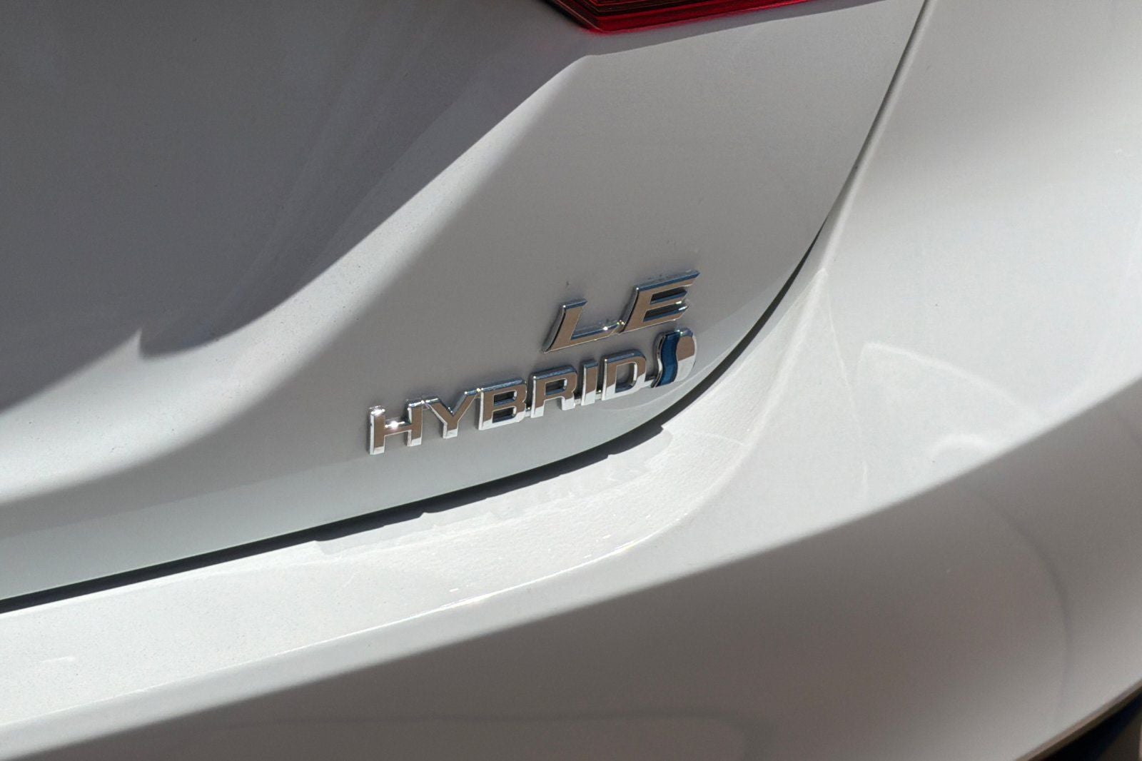 2021 Toyota Camry Hybrid LE