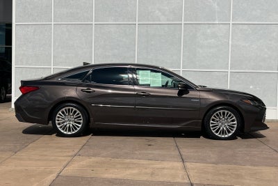2020 Toyota Avalon Hybrid Limited