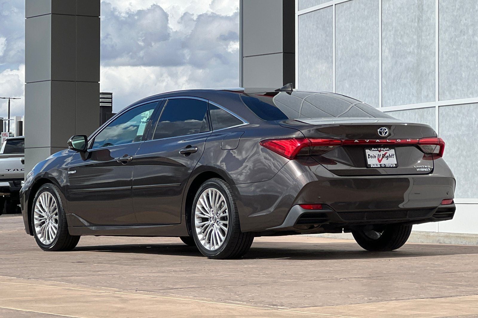2020 Toyota Avalon Hybrid Limited