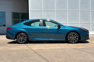 2025 Toyota Camry XLE