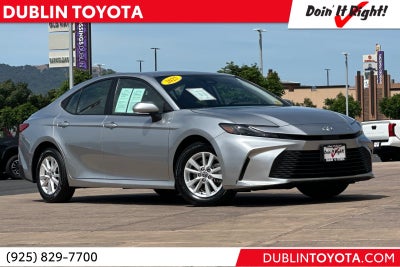 2025 Toyota Camry LE