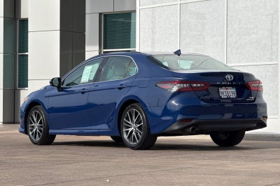 2024 Toyota Camry Hybrid XLE