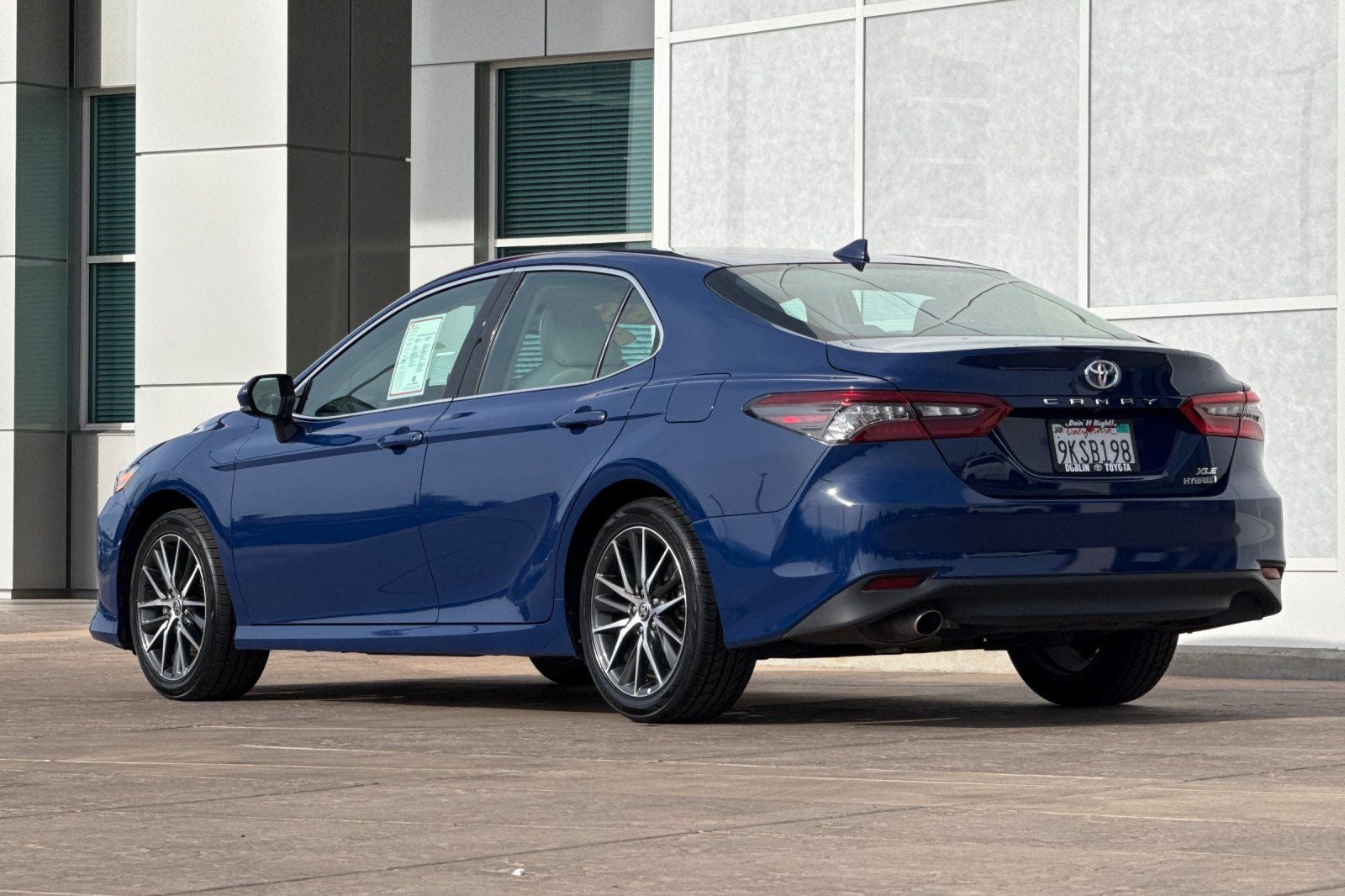 2024 Toyota Camry Hybrid XLE