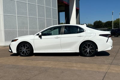 2021 Toyota Camry SE