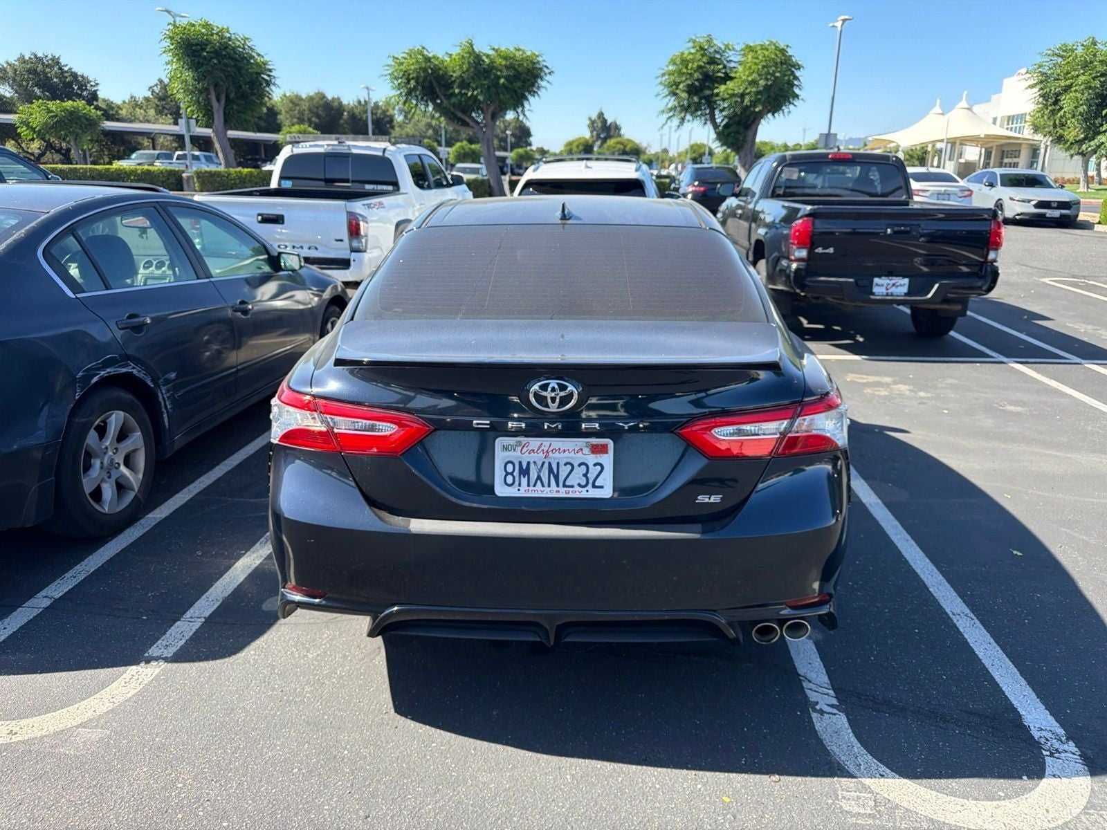 2020 Toyota Camry SE