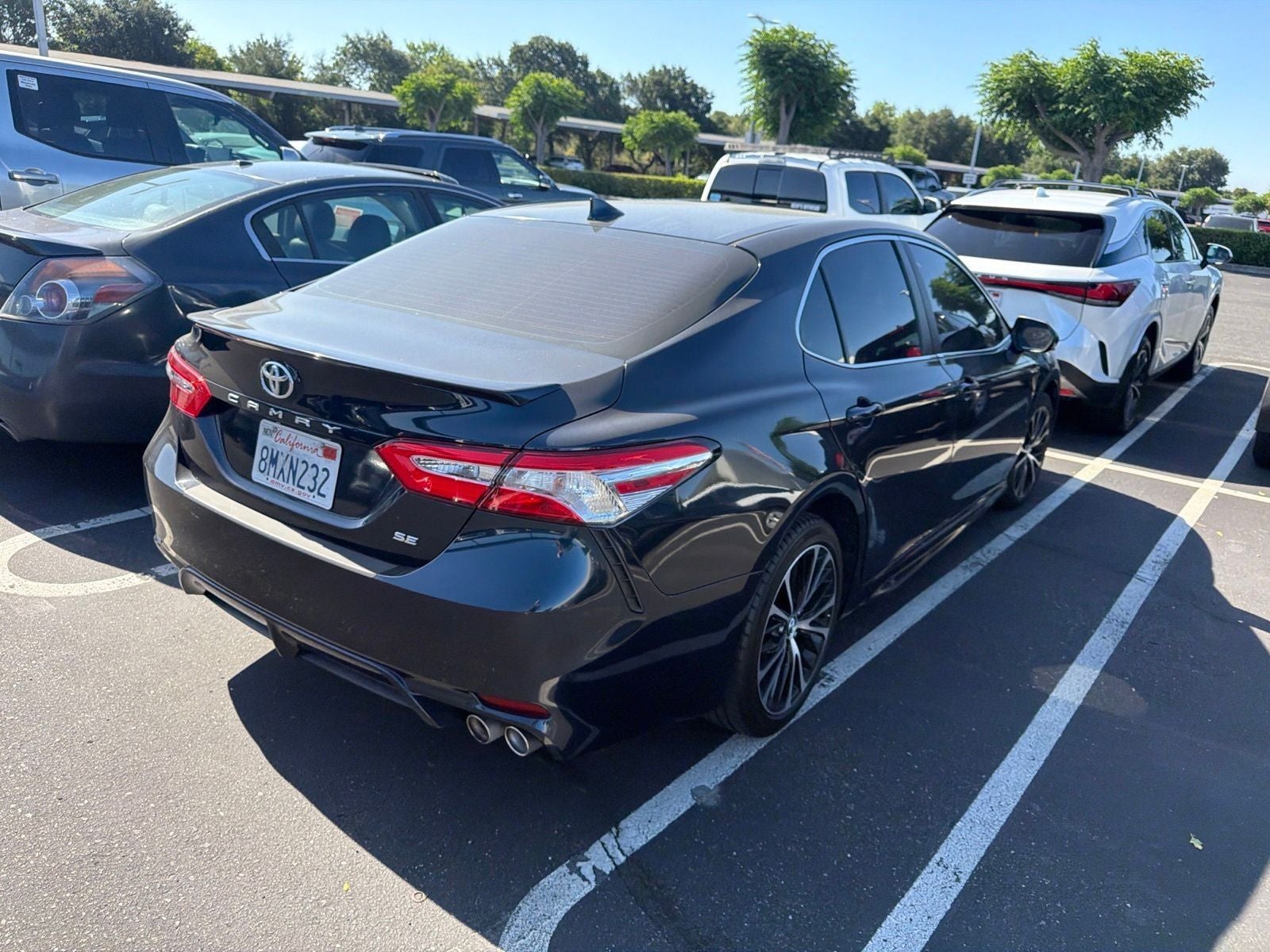 2020 Toyota Camry SE
