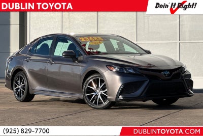 2024 Toyota Camry SE