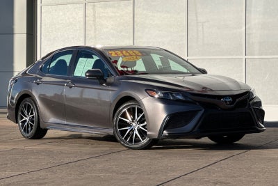 2024 Toyota Camry SE