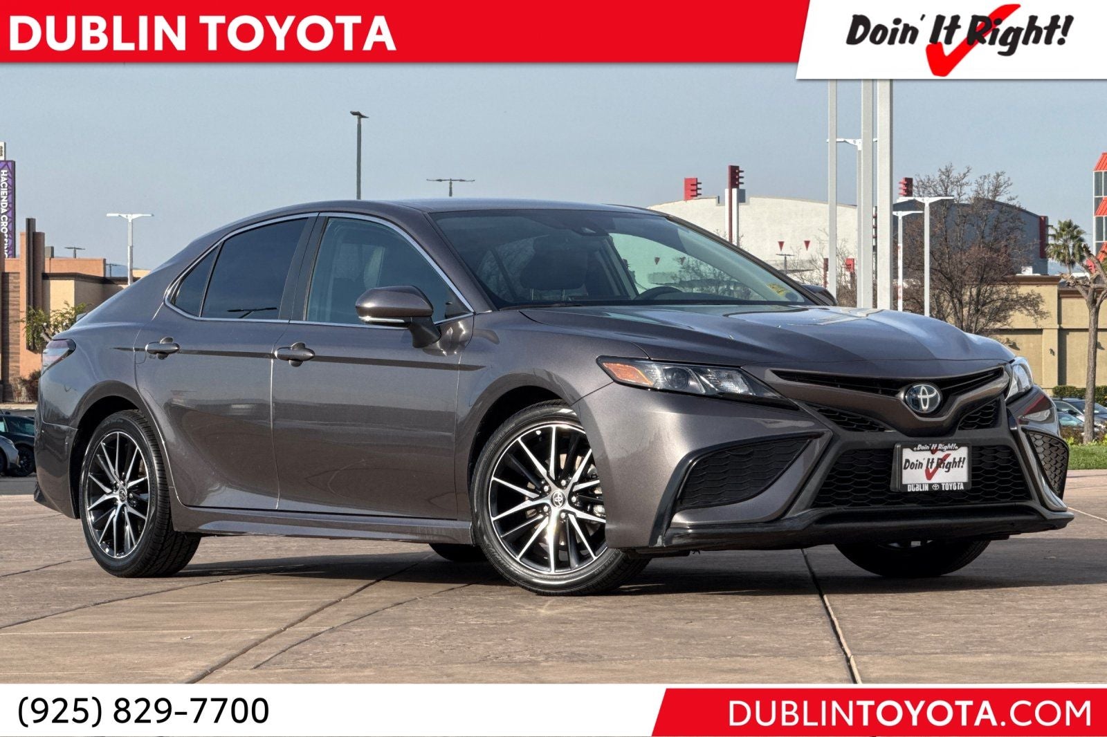 2023 Toyota Camry Hybrid SE