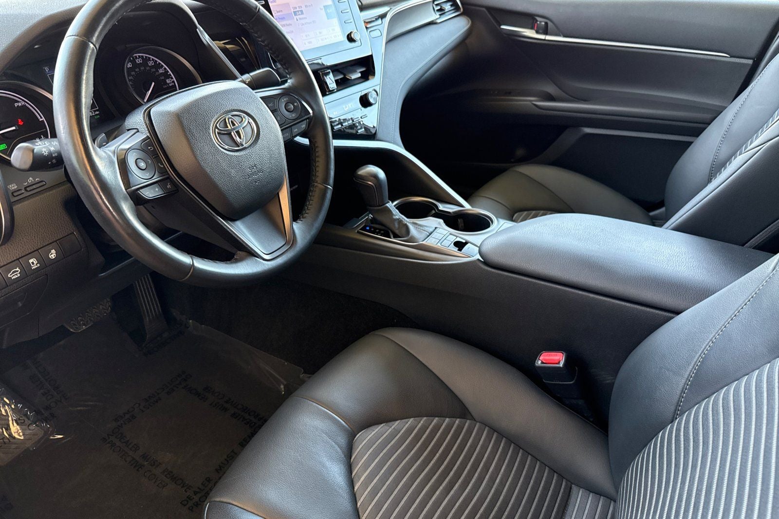 2023 Toyota Camry Hybrid SE