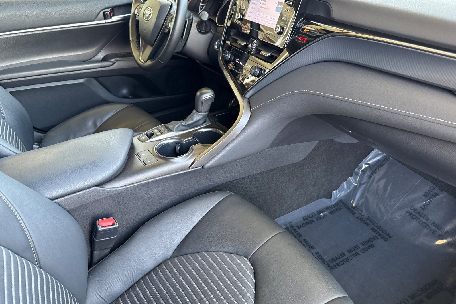 2023 Toyota Camry Hybrid SE