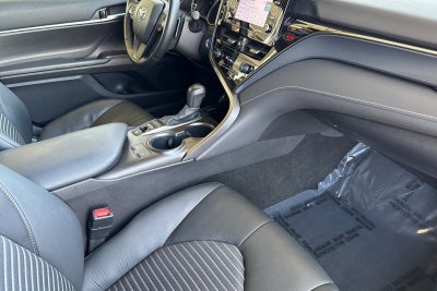 2023 Toyota Camry Hybrid SE