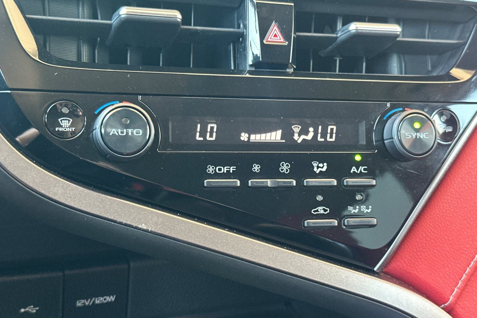 2023 Toyota Camry Hybrid XSE