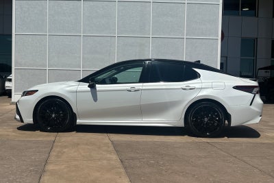 2023 Toyota Camry Hybrid XSE