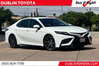 2023 Toyota Camry SE