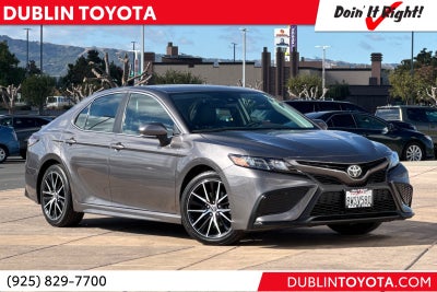 2021 Toyota Camry SE
