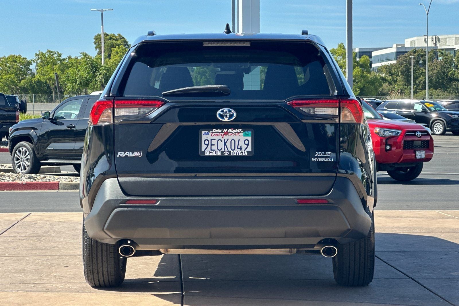 2022 Toyota RAV4 Hybrid XLE Premium