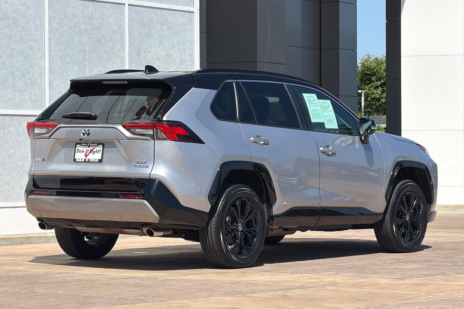 2023 Toyota RAV4 Hybrid XSE