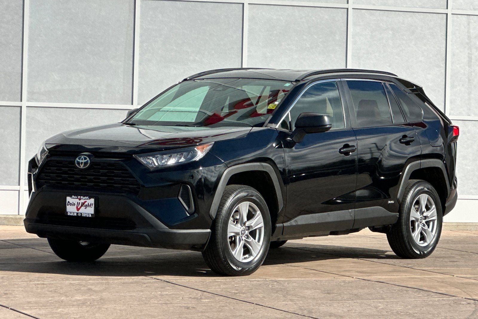2022 Toyota RAV4 Hybrid LE