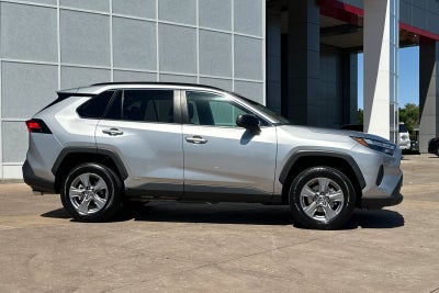 2023 Toyota RAV4 Hybrid LE