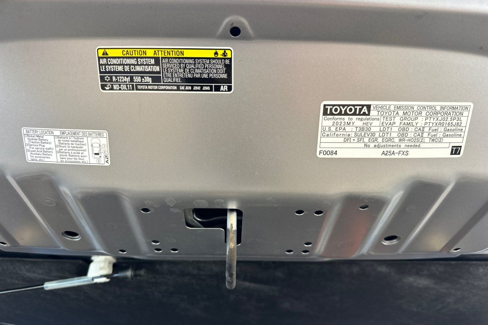 2023 Toyota RAV4 Hybrid LE