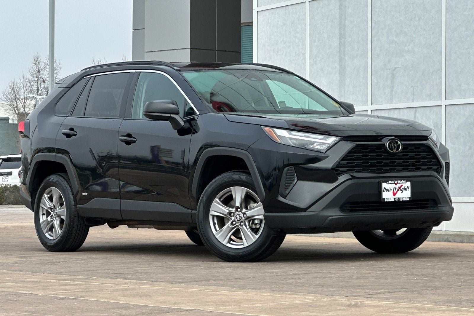 2025 Toyota RAV4 Hybrid LE