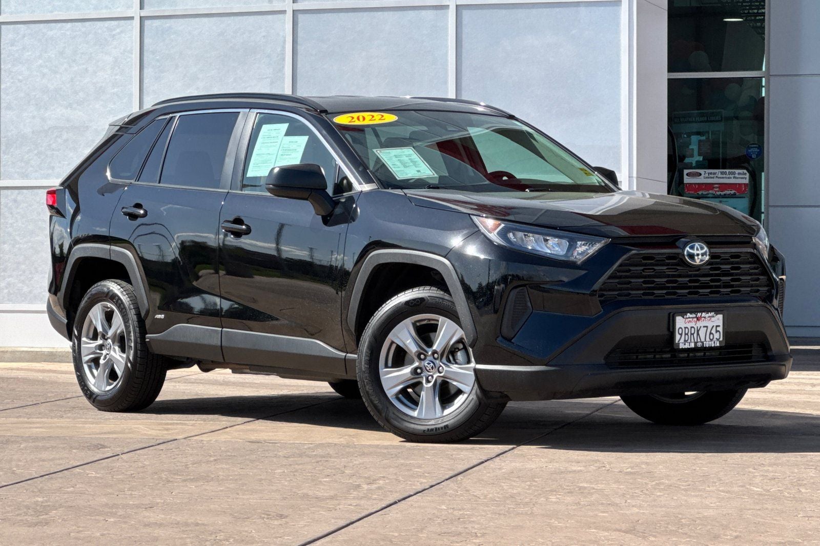 2022 Toyota RAV4 Hybrid LE