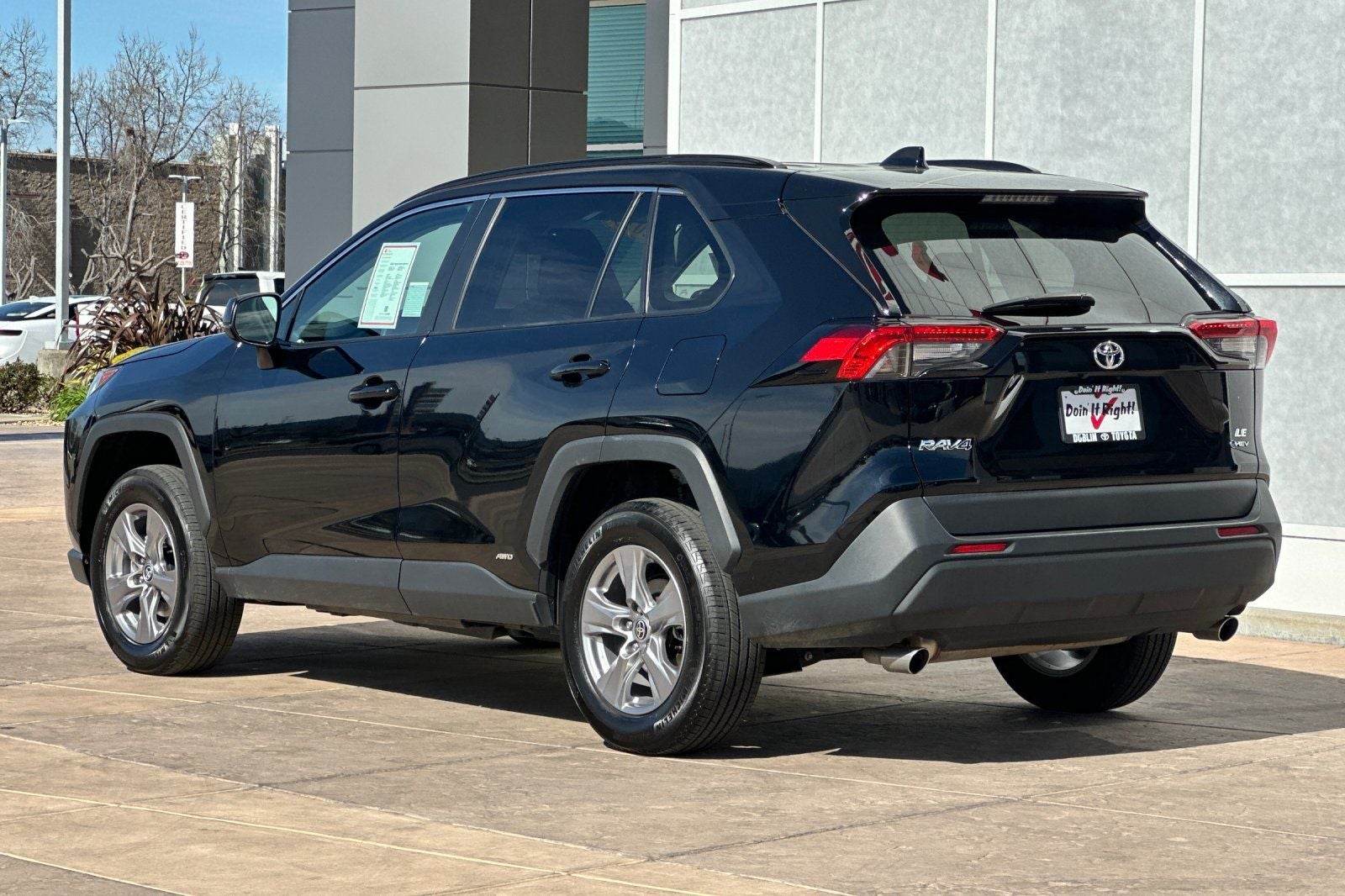 2025 Toyota RAV4 Hybrid LE