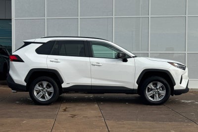 2025 Toyota RAV4 Hybrid LE