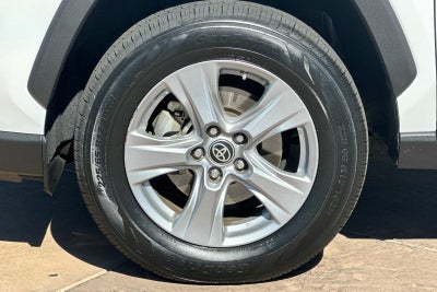 2022 Toyota RAV4 Hybrid LE