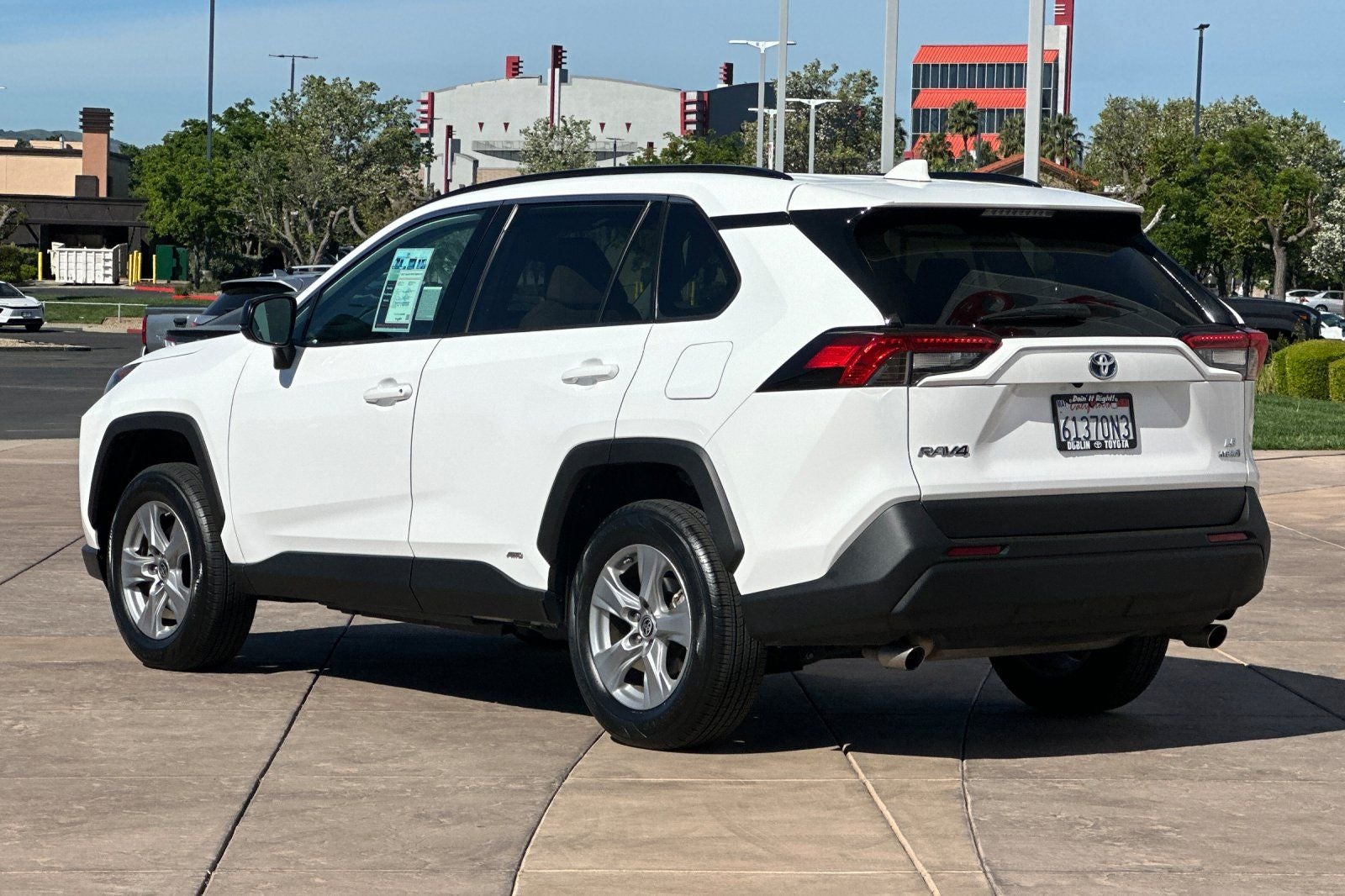 2022 Toyota RAV4 Hybrid LE