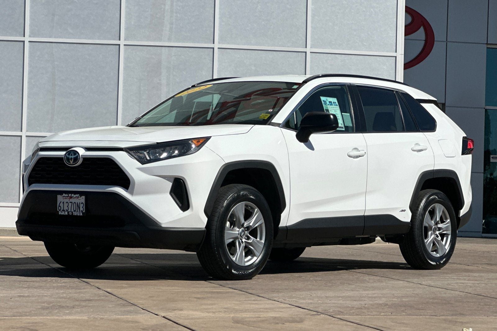 2022 Toyota RAV4 Hybrid LE