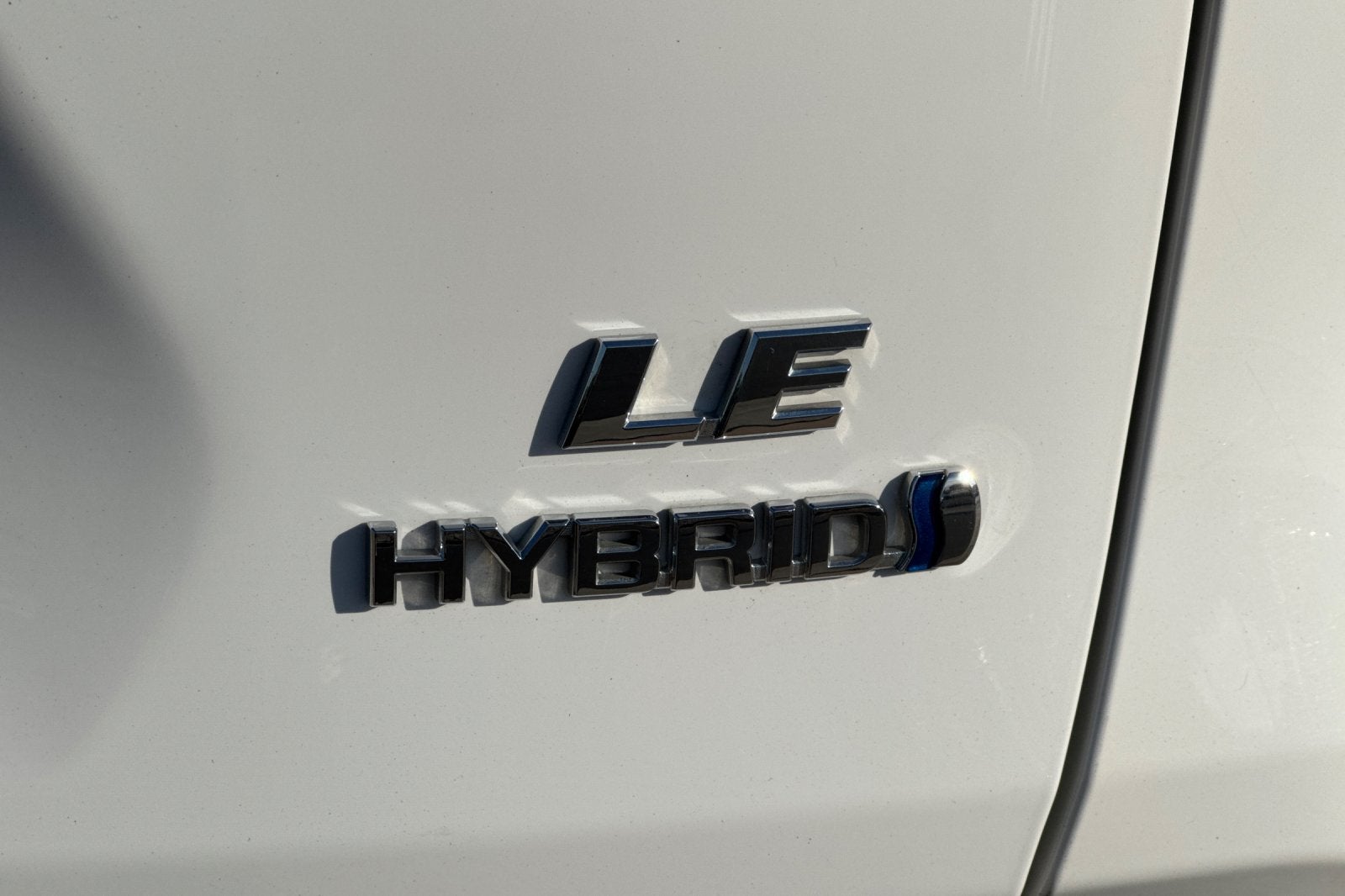 2021 Toyota RAV4 Hybrid LE