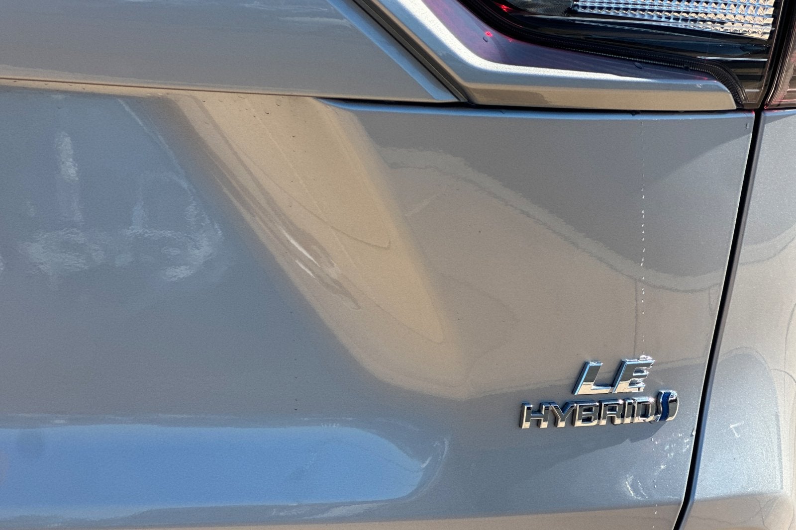 2023 Toyota RAV4 Hybrid LE