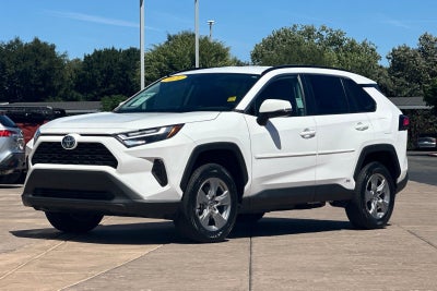 2024 Toyota RAV4 Hybrid LE