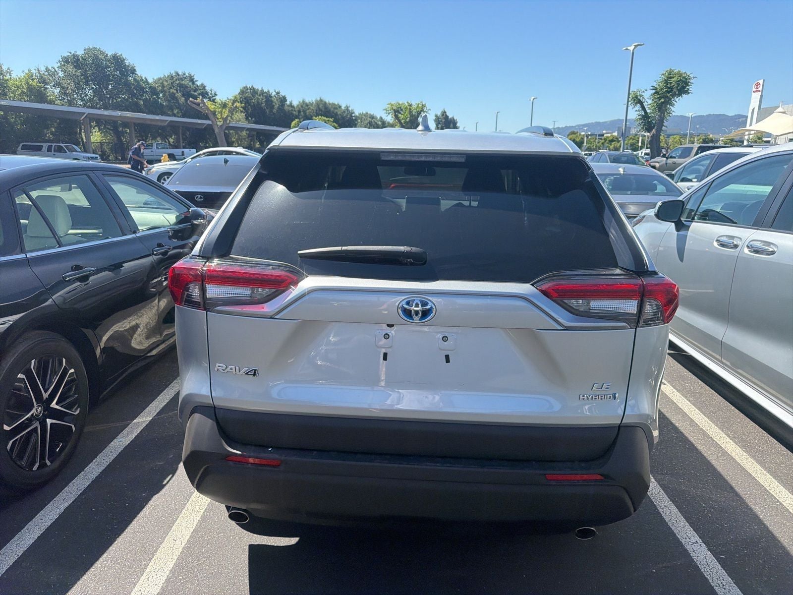 2023 Toyota RAV4 Hybrid LE