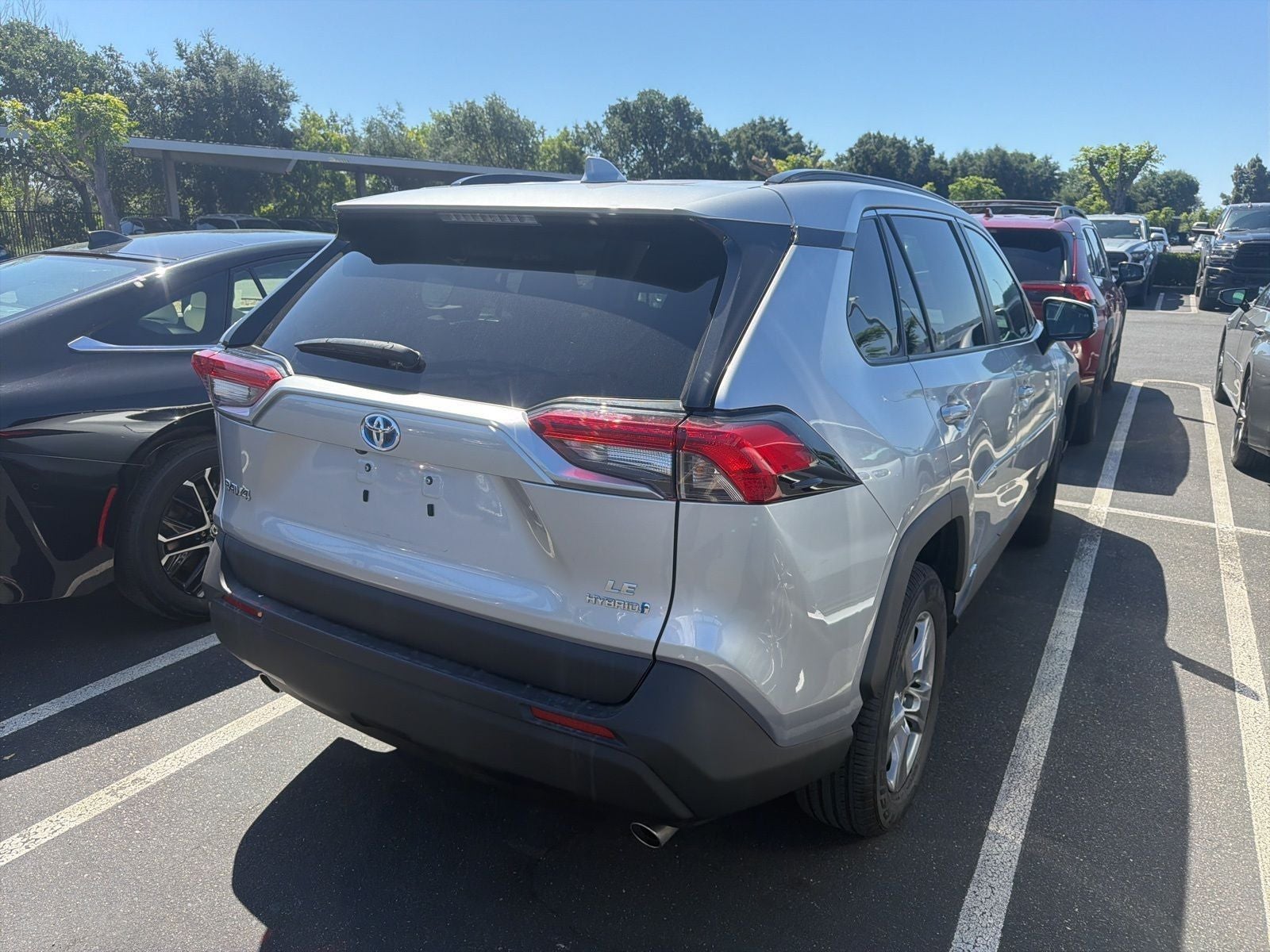 2023 Toyota RAV4 Hybrid LE